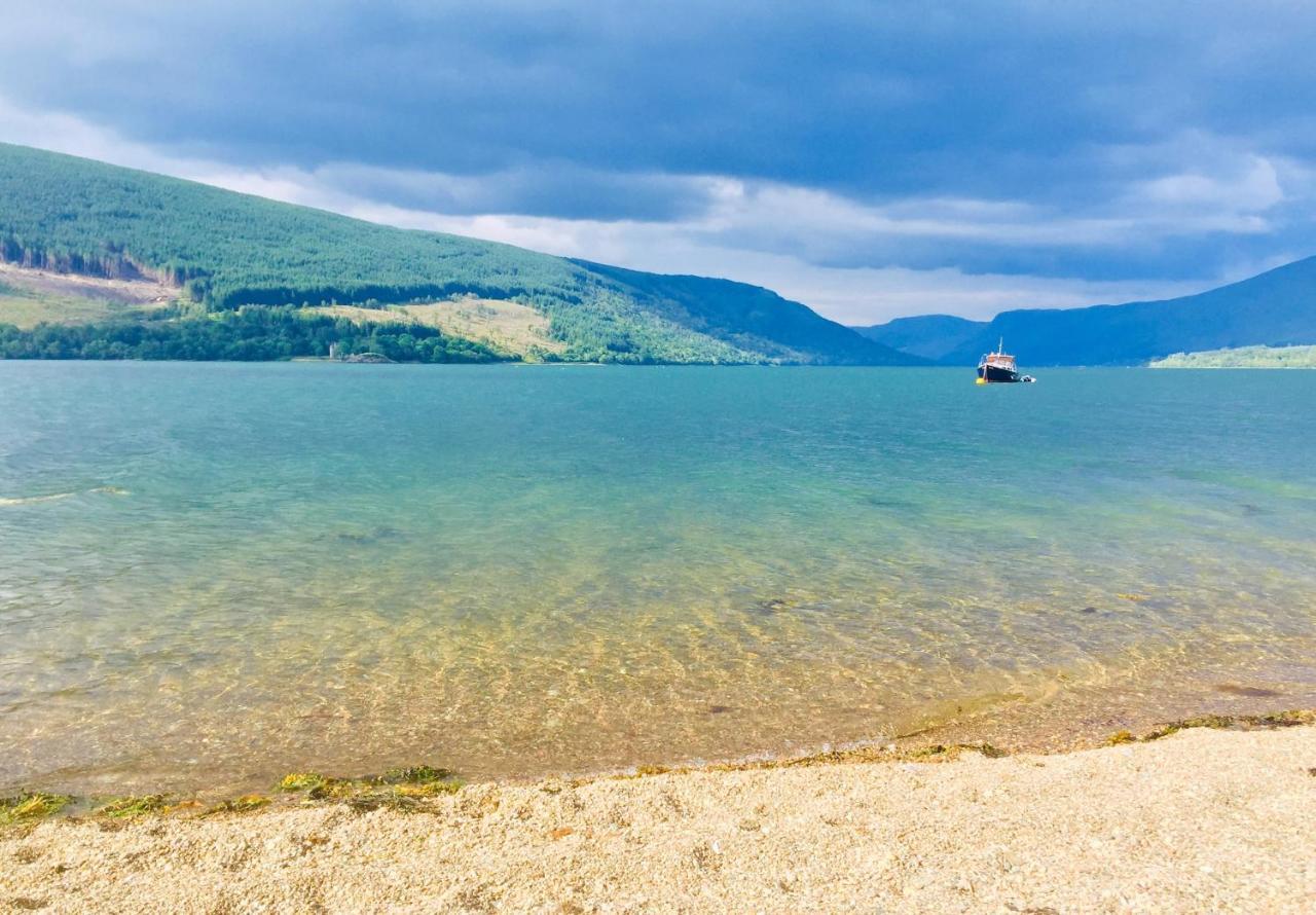 Seal Point Cabin - Luxury Glamping Cairndow Eksteriør bilde