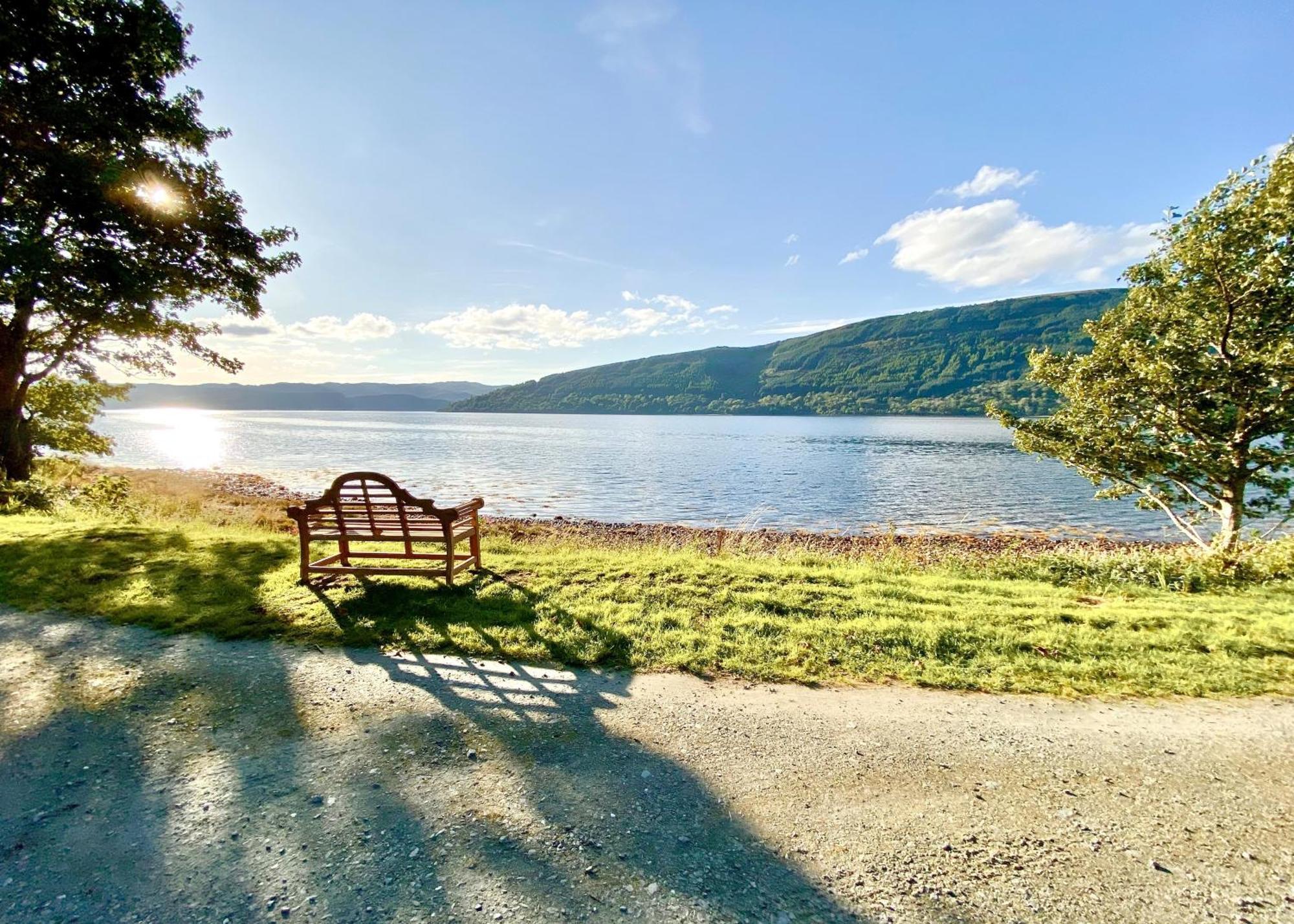 Seal Point Cabin - Luxury Glamping Cairndow Eksteriør bilde